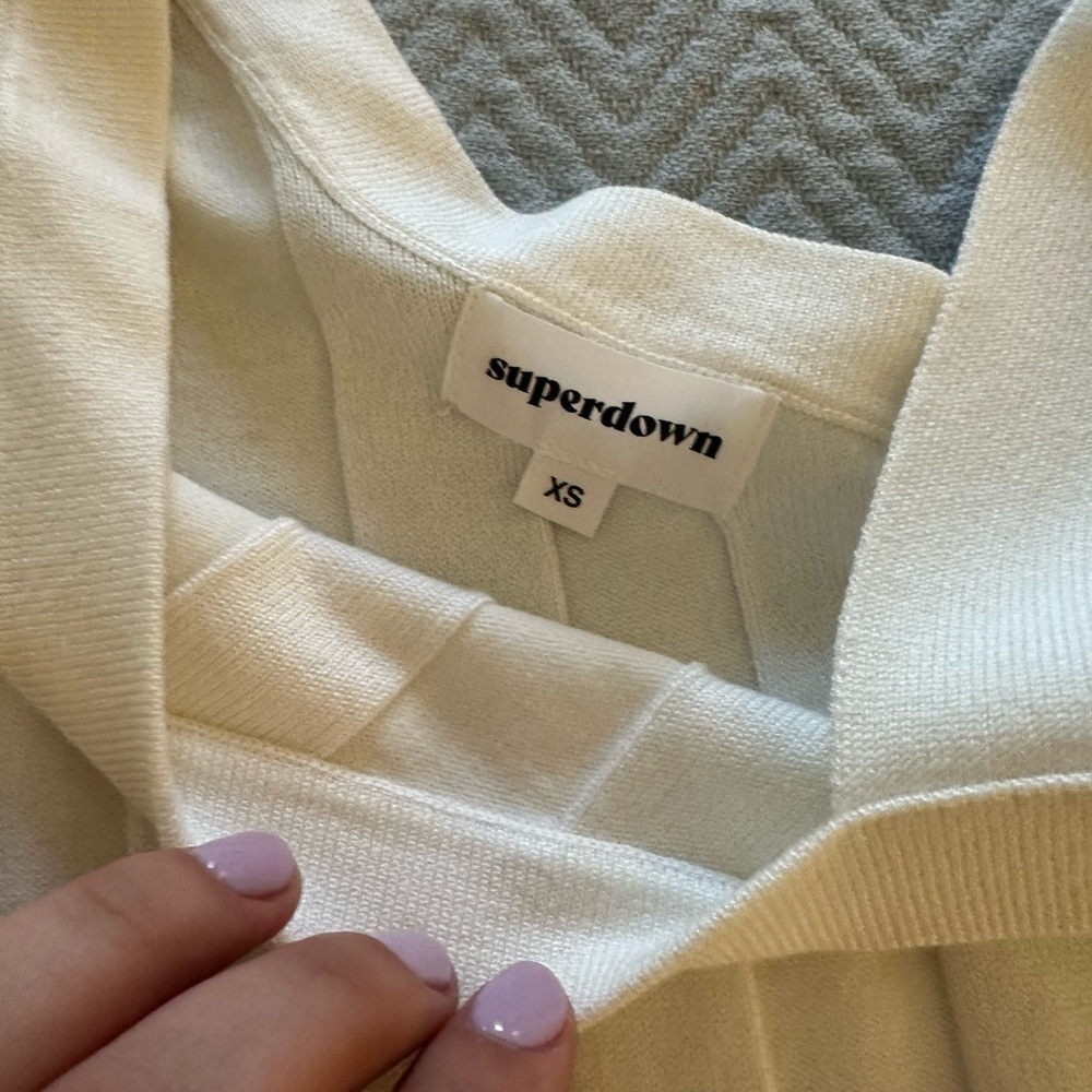Cream Ribbed Women's Top - Picture 2 of 3